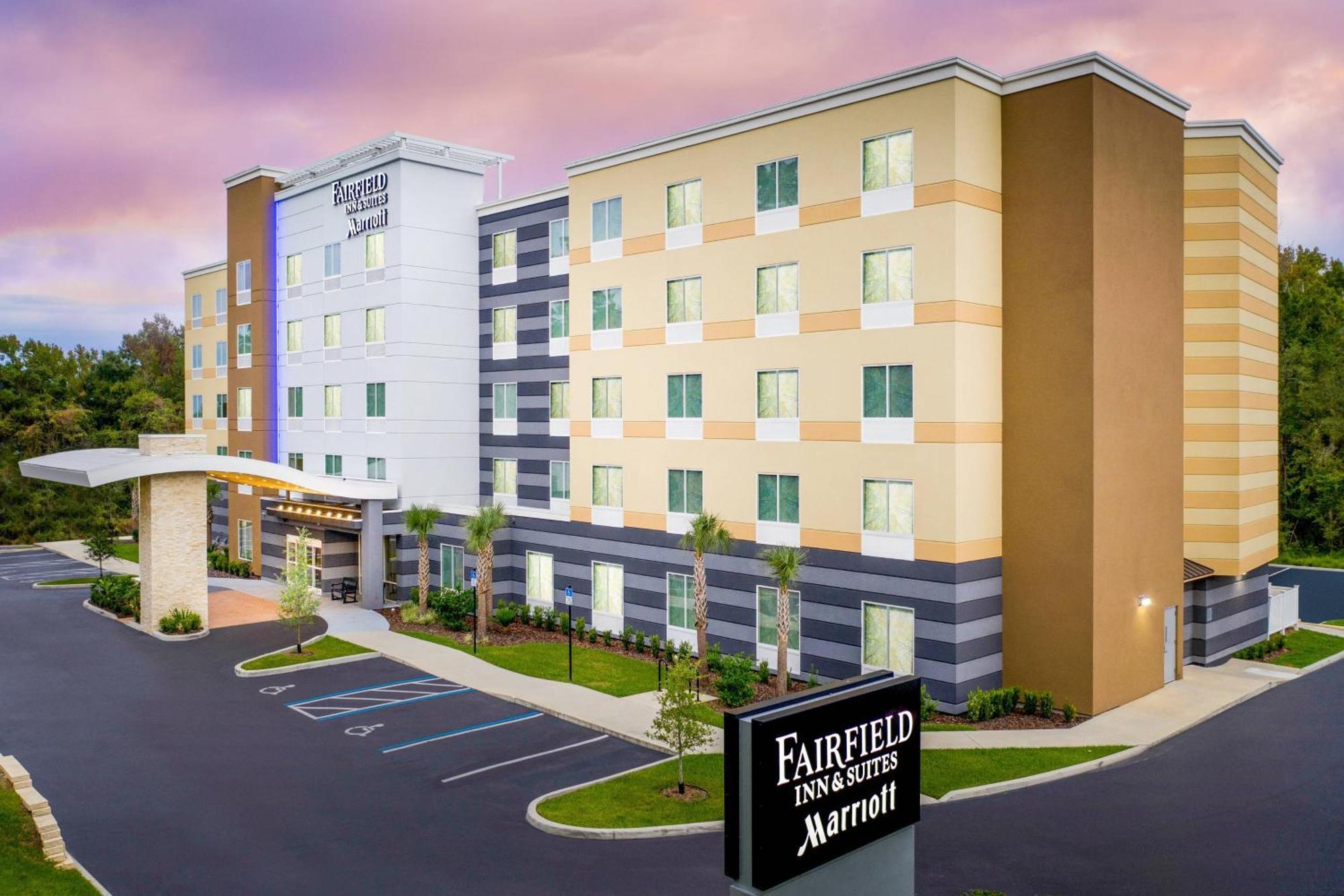 Fairfield Inn & Suites By Marriott Gainesville I-75 Экстерьер фото
